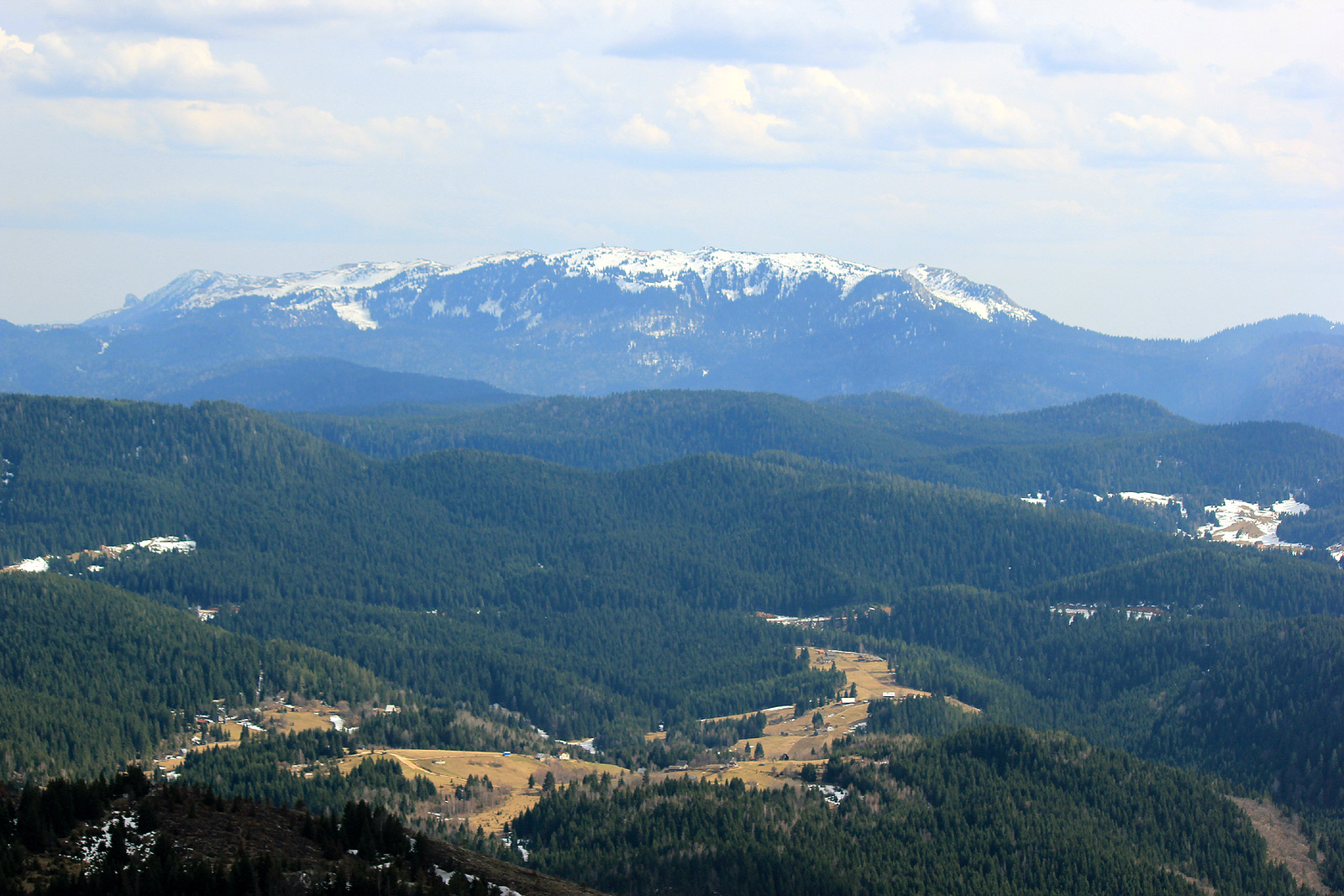 Jahorina (Яхорина) (Photo license CC-BY-SA 3.0)